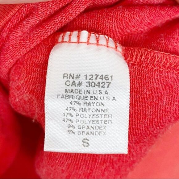 Wildfox | Gold Glitter Heart Red Pullover Jumper Size Small - Picture 5 of 5